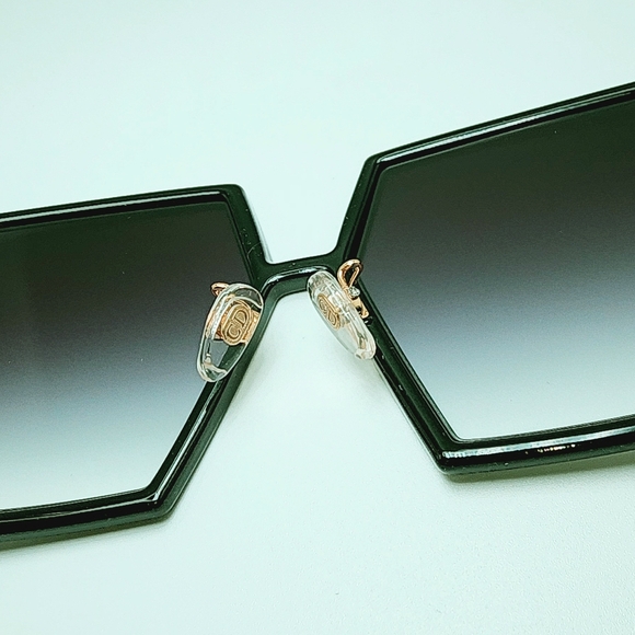 30 Montaigne SU sunglasses - Picture 6 of 6